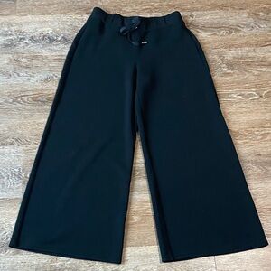 Spanx Airessentials Wide Leg  Size Medium